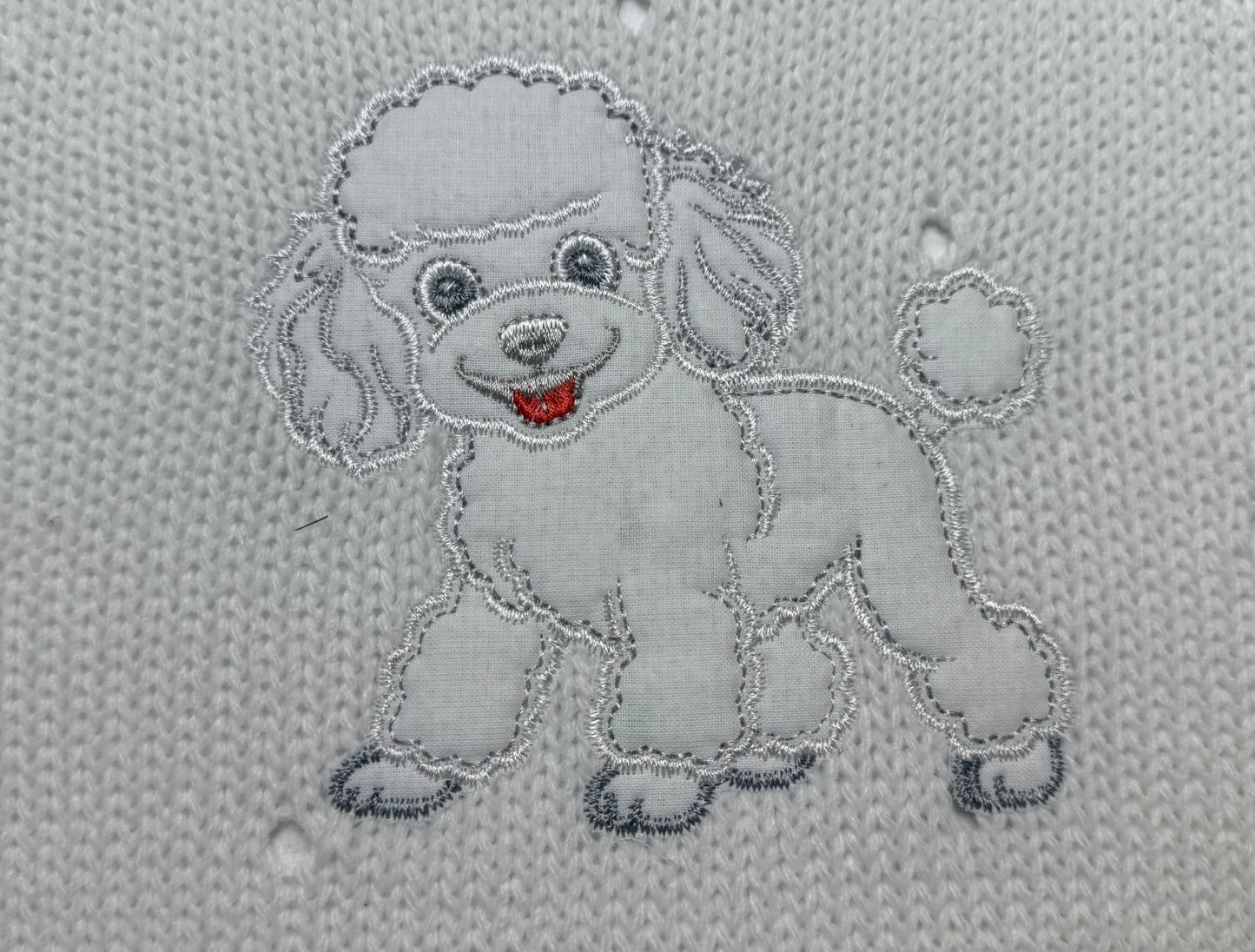 Coperta Filo Lana Panna Con Barboncino Ricamato Bianco