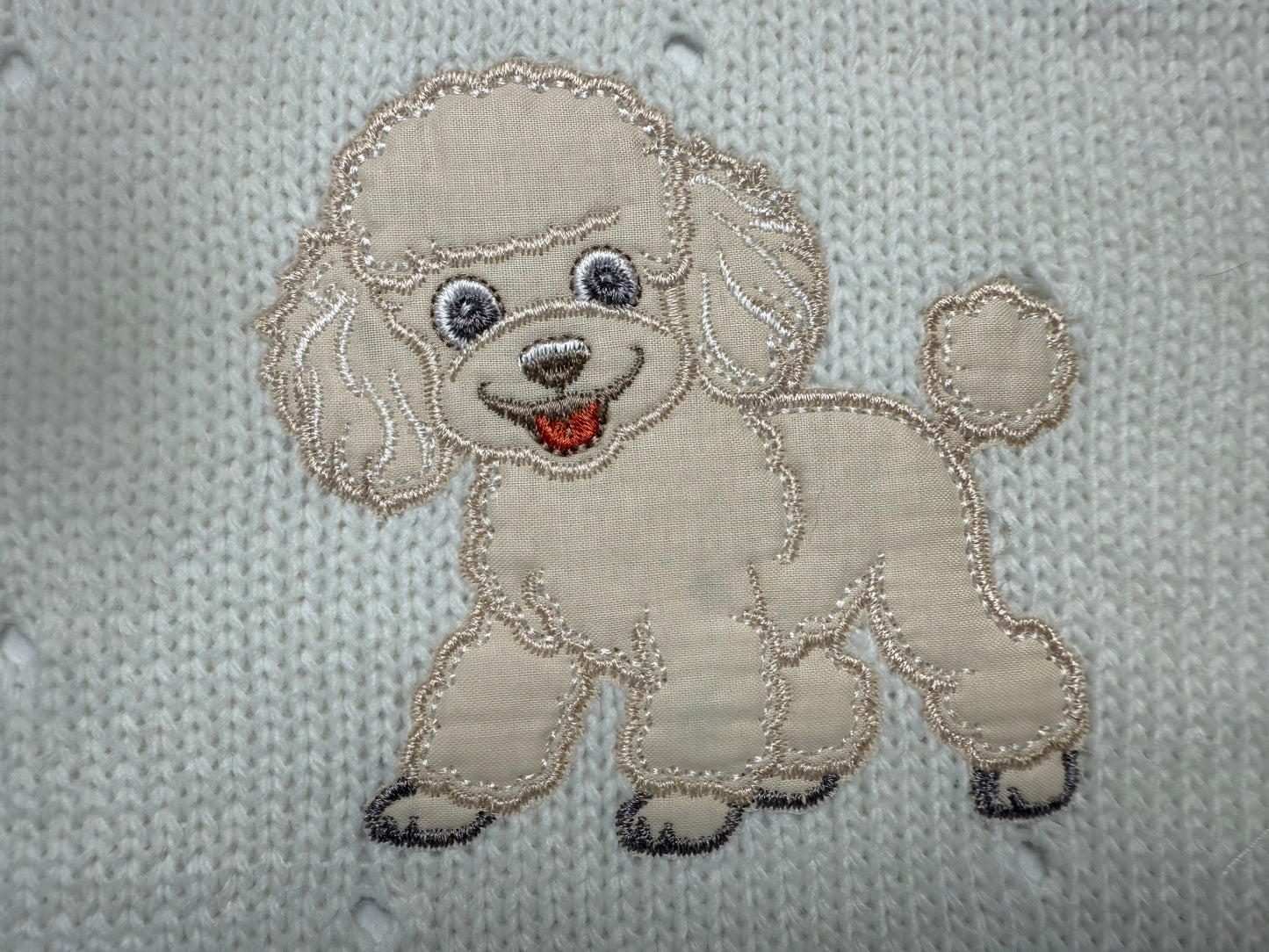 Coperta Filo Lana Panna Con Barboncino Ricamato Miele