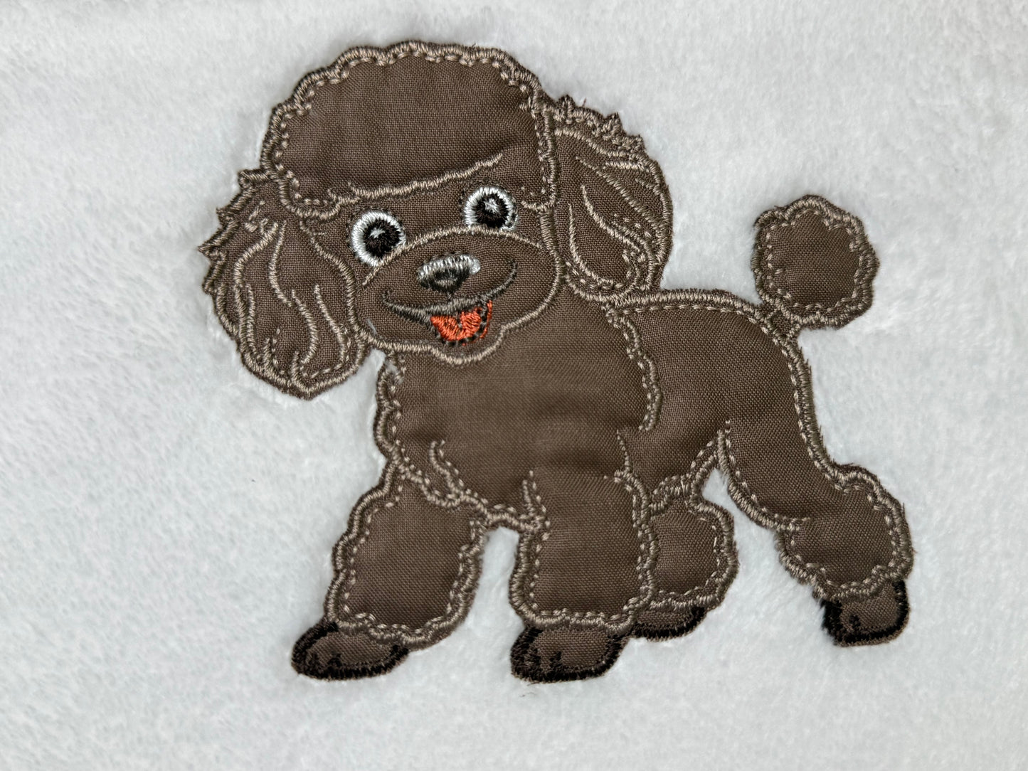 Coperta Pelliccetta Bianco Con Barboncino Ricamato Marrone