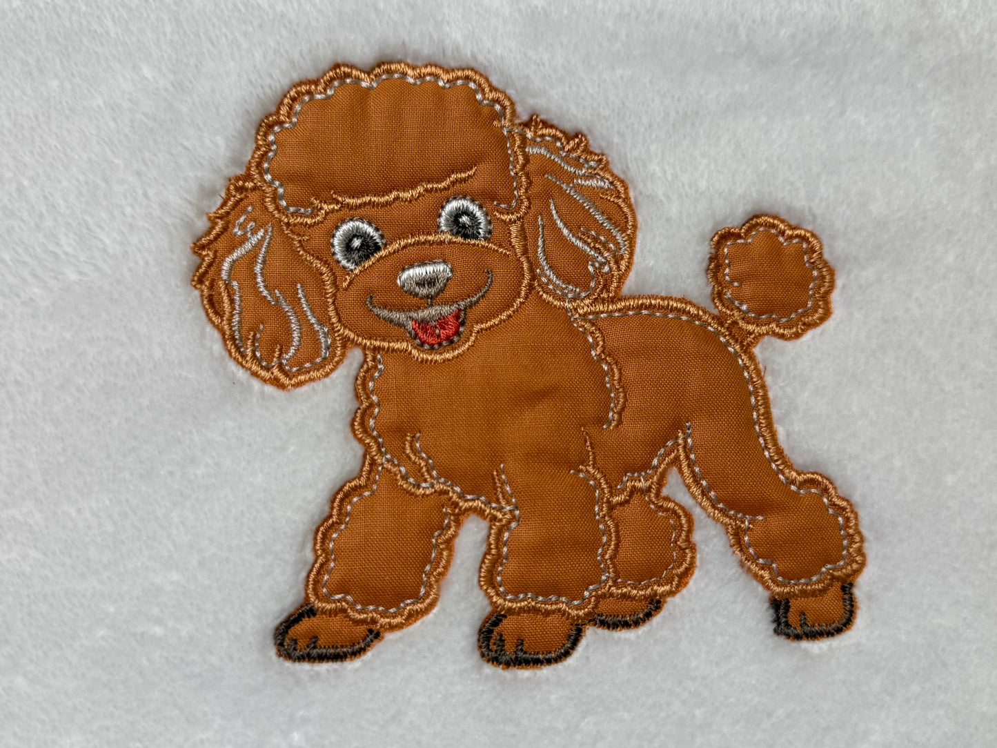 Coperta Pelliccetta Bianco Con Barboncino Ricamato Red