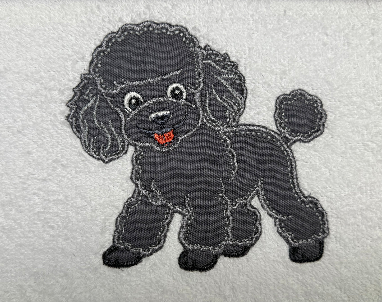 Coperta-Asciugamano Telo Spugna Bianco Con Barboncino Ricamato Grigio