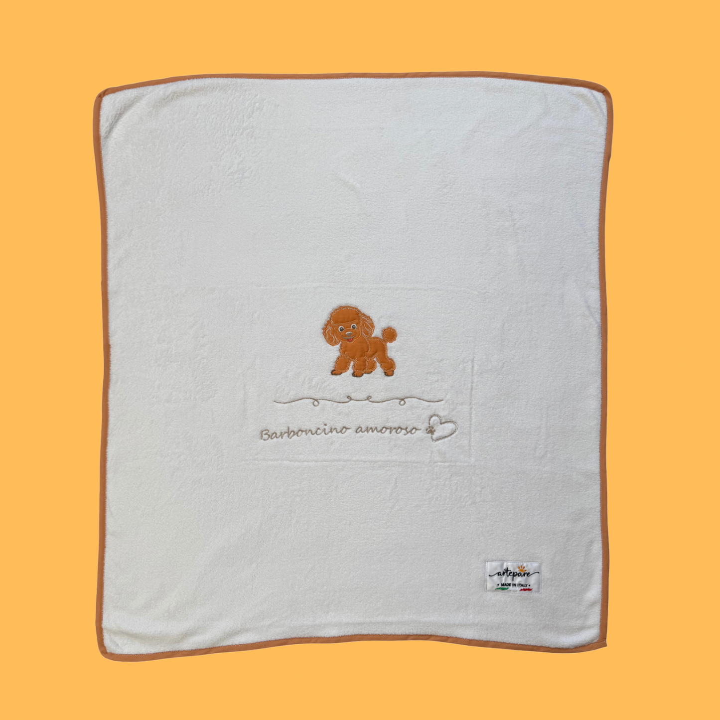 Coperta Pelliccetta Bianco Con Barboncino Ricamato Red