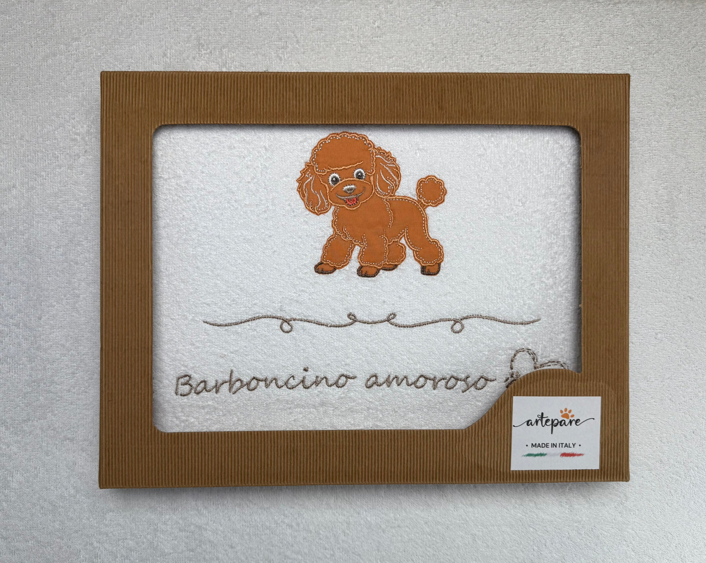 Coperta-Asciugamano Telo Spugna Bianco Con Barboncino Ricamato Red